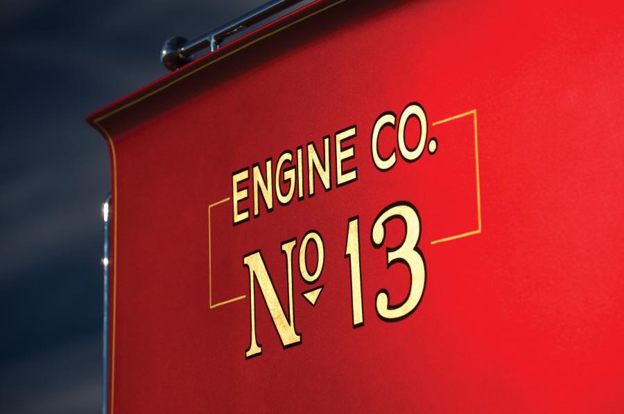  Ford Custom C-Cab Fire Truck 1967 года  (фото 3 из 28)